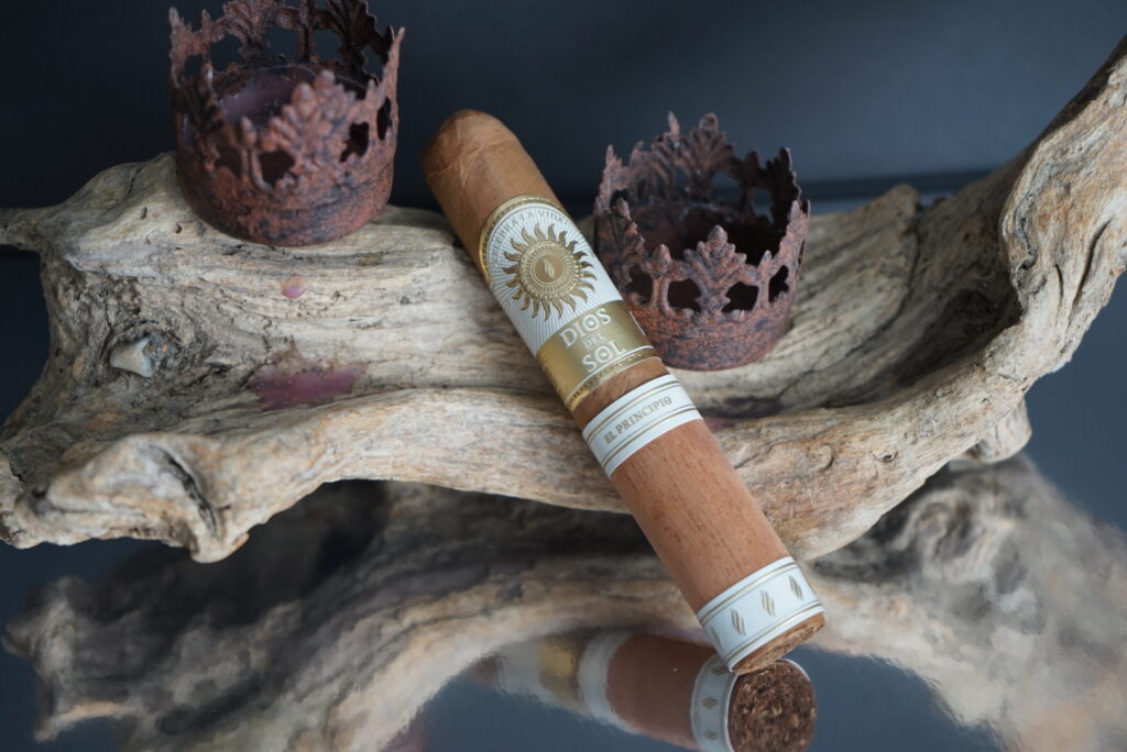 Dios del Sol El Principio Robusto cigar with Honduran Connecticut wrapper.